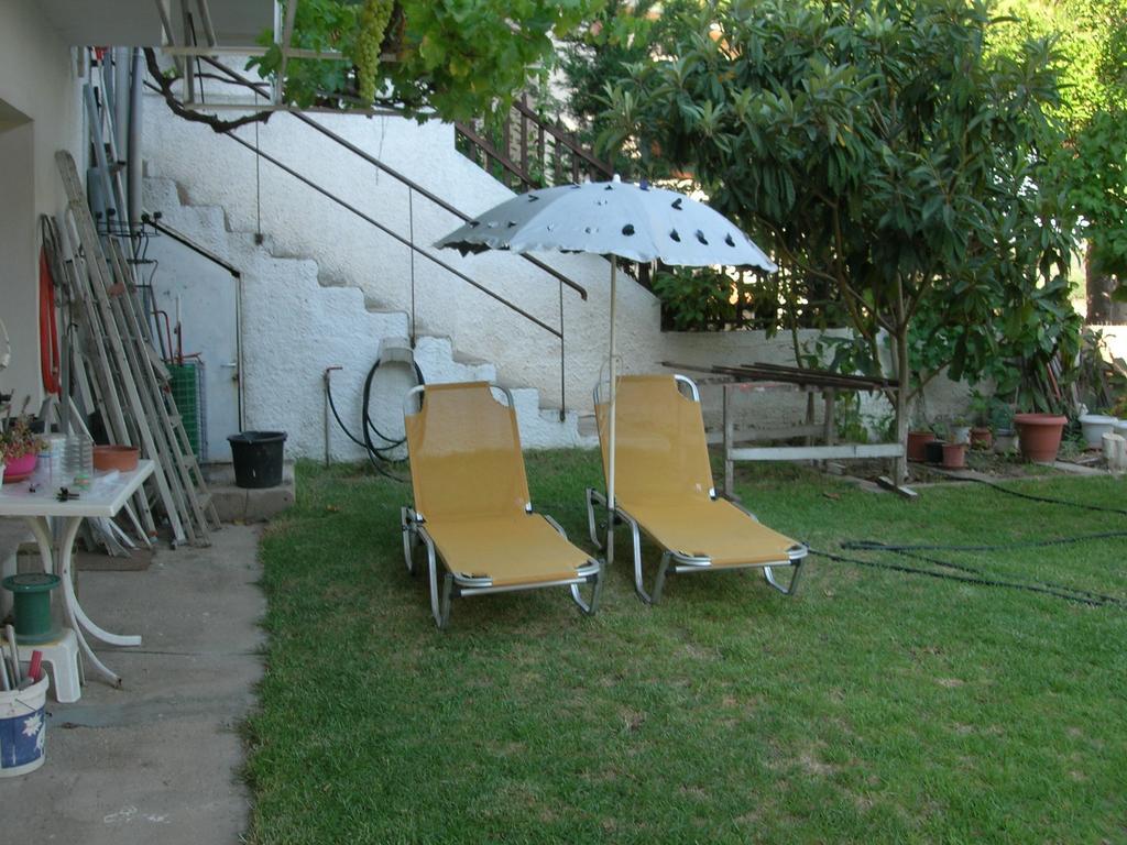 Apartment Next To The Sea In Poseidonia Posidhonia  Ngoại thất bức ảnh